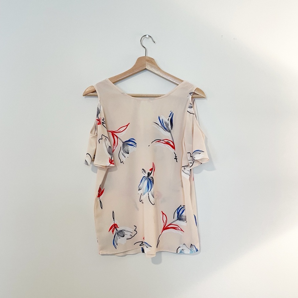 C&E Peach Floral Peep Shoulder Blouse - Picture 5 of 5